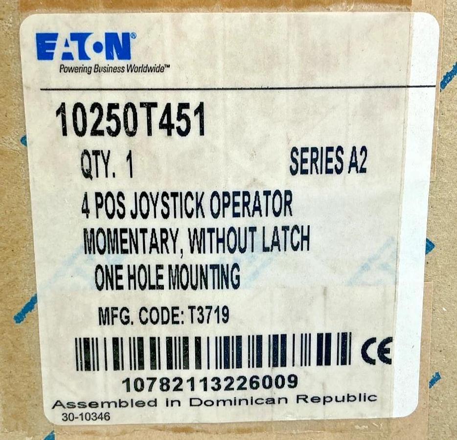 New Eaton 10250T451 Ser A2 4Pos Joystick Operator Momentary No Latch