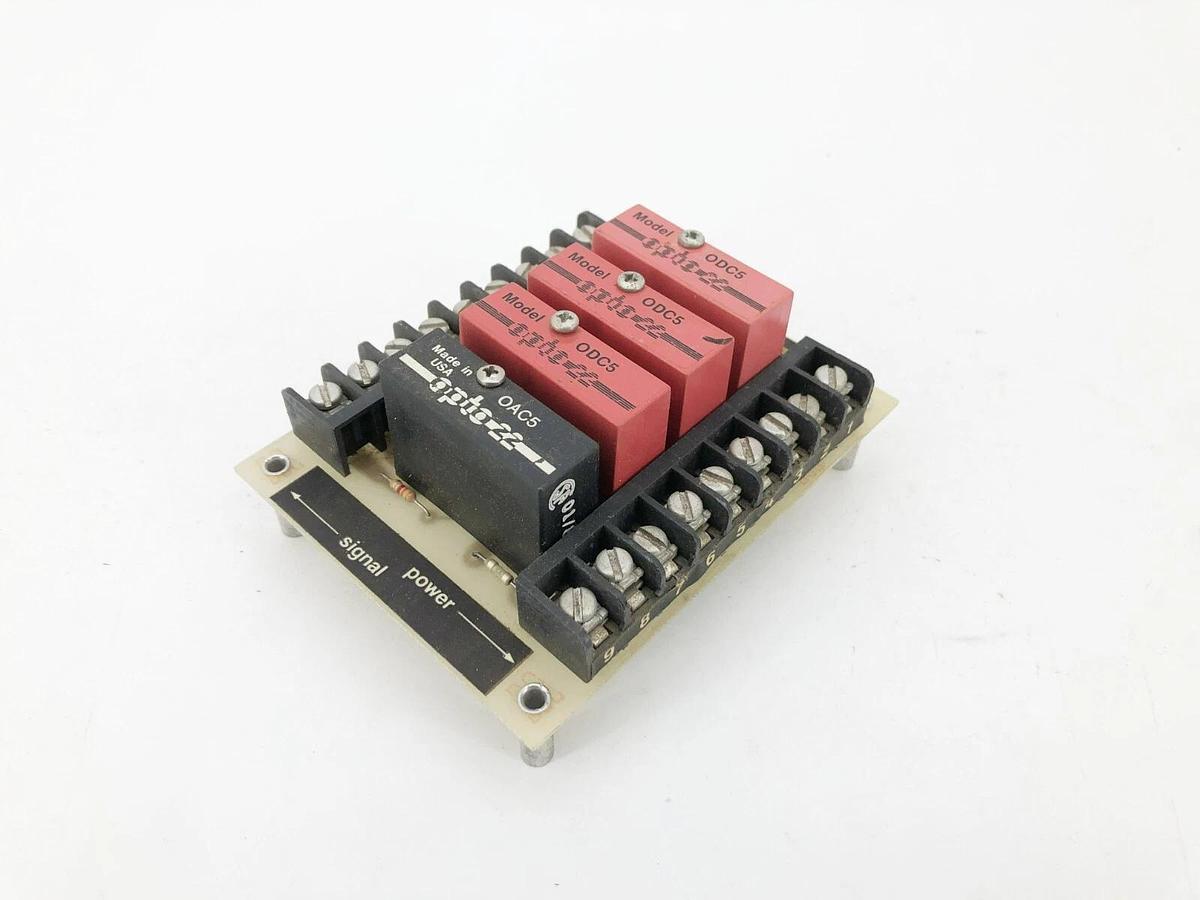 Used Opto 22 PB-4 Output Module With ODC5 / OAC5 4-Channel