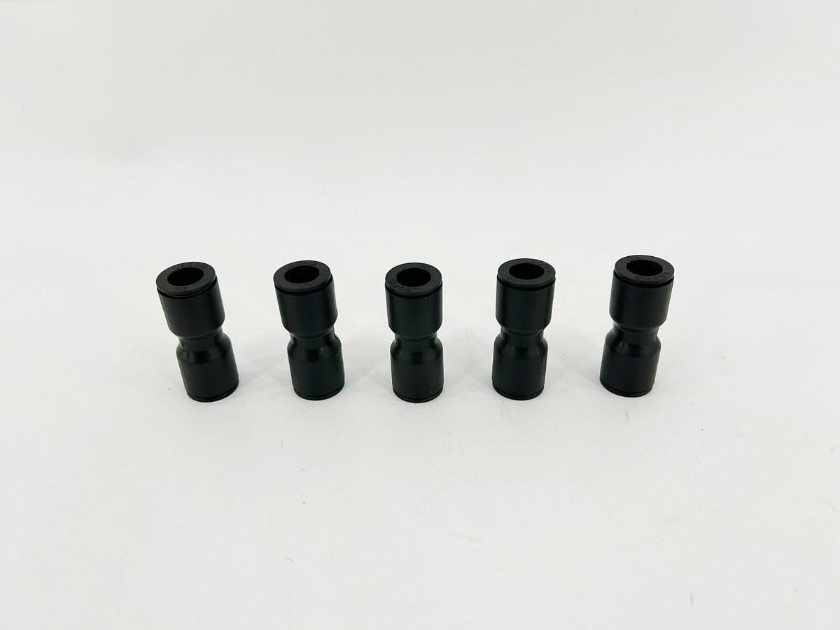 Lot of 5 New Lawson 86783 Union Tubes, 1/2", 290PSI