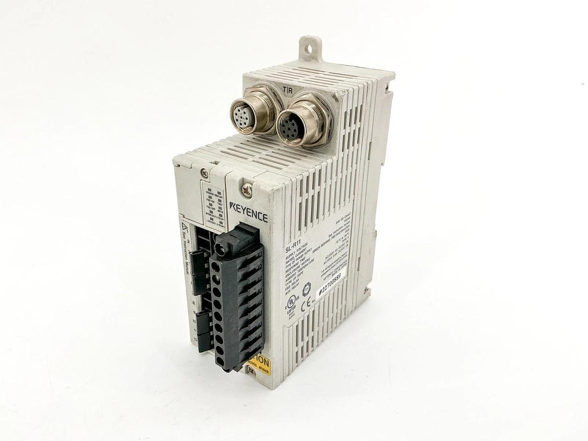 Used Keyence SL-R11 Safety Control Unit 24V 150mA