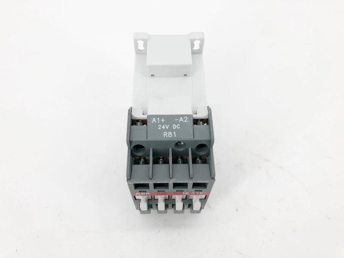 New ABB 1SBH143001R8131 Contactor Relay 24VDC NL31E