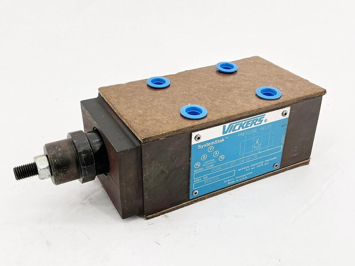 New Vickers DGMC-5-BT-GW-B-30 Pressure Relief Valve 315Bar 4570PSI - No Box