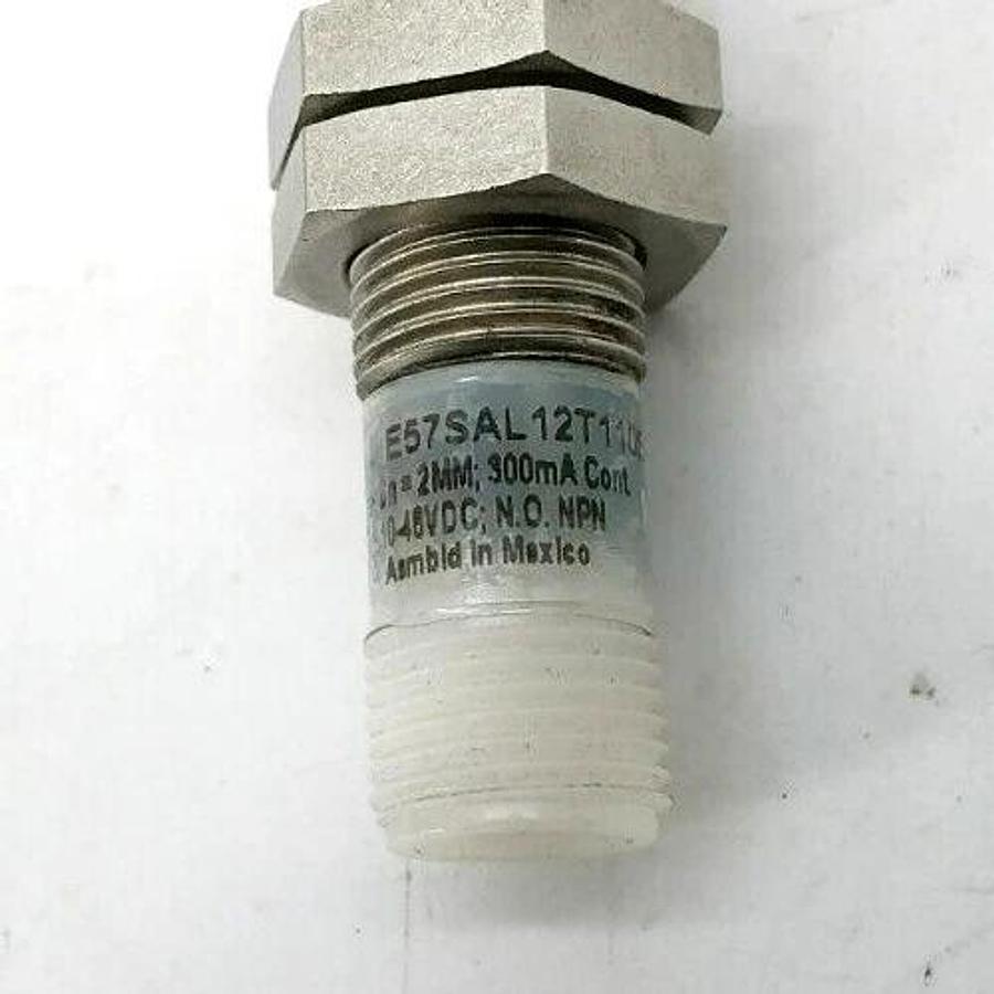 New Eaton E57SAL12T110SD Proximity Sensor 2mm Range 6-48VDC