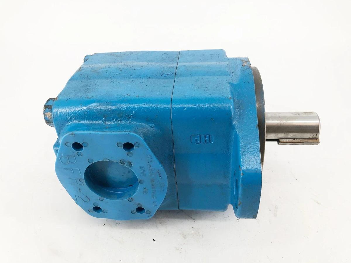 New Fluidyne 35V30A-1C22R Vane Pump Replaces 02-137126 - No Box