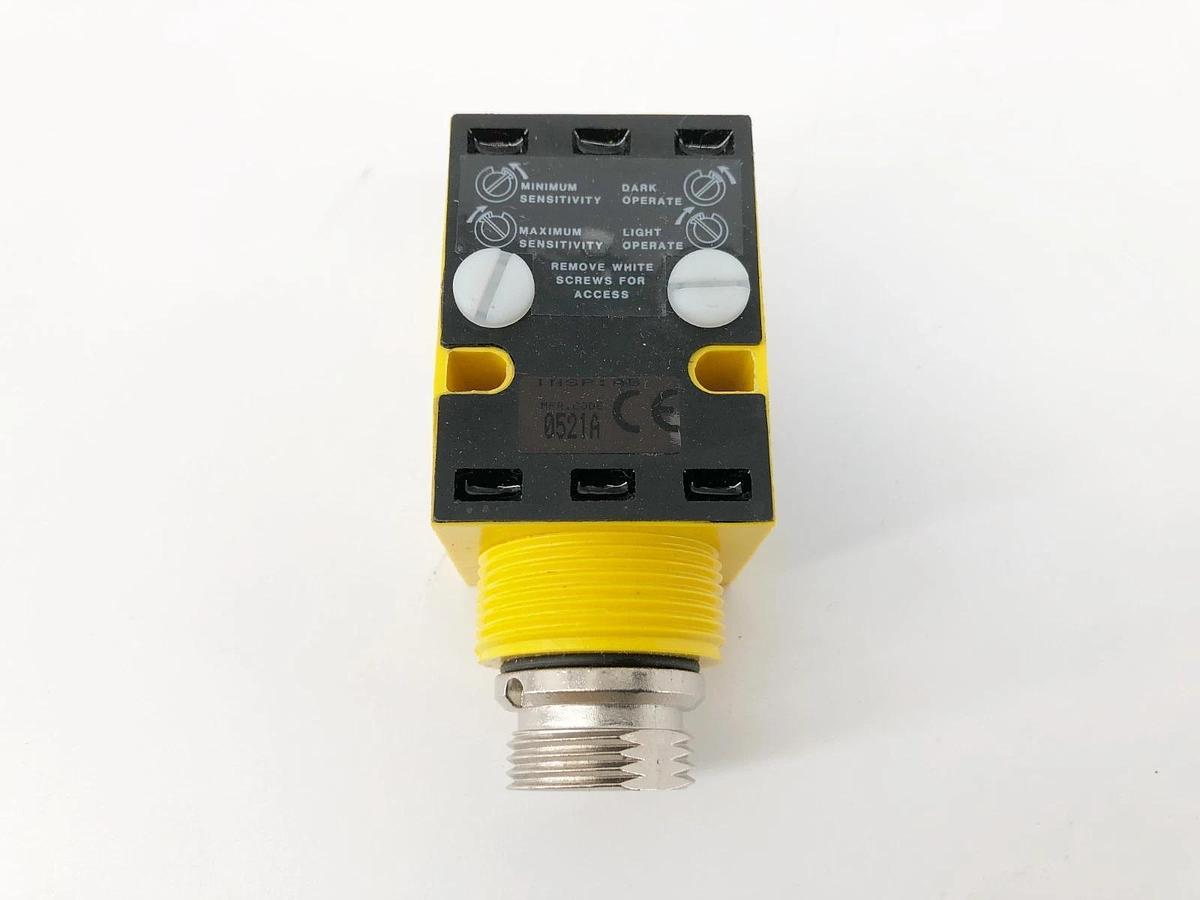 New Banner Engineering SM912LVQD Photoelectric Sensor 10-30VDC 25336