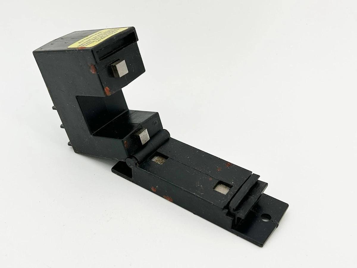 Used FW Bell CSS-150 Current Sensor 150A Mesuring Range 135V