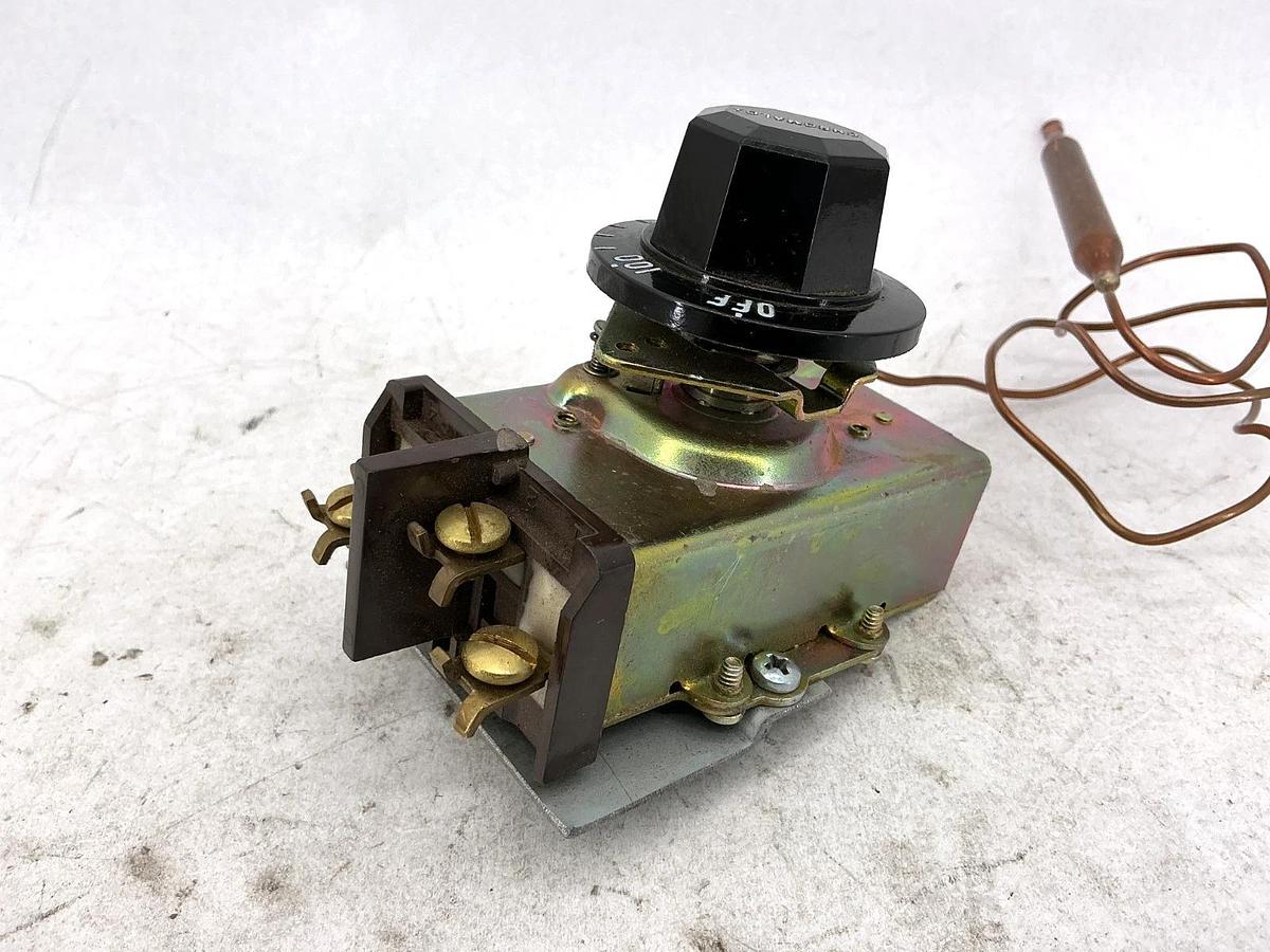 Used RobertShaw Chromalox 300-048518-012 D1/D18P Thermostat 0-100F 30A 120/277VAC