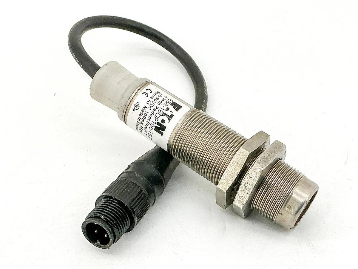New Eaton E58-18DP100-HLP Photoelectric Sensor Tubular 10-30VDC 100mA - No Box