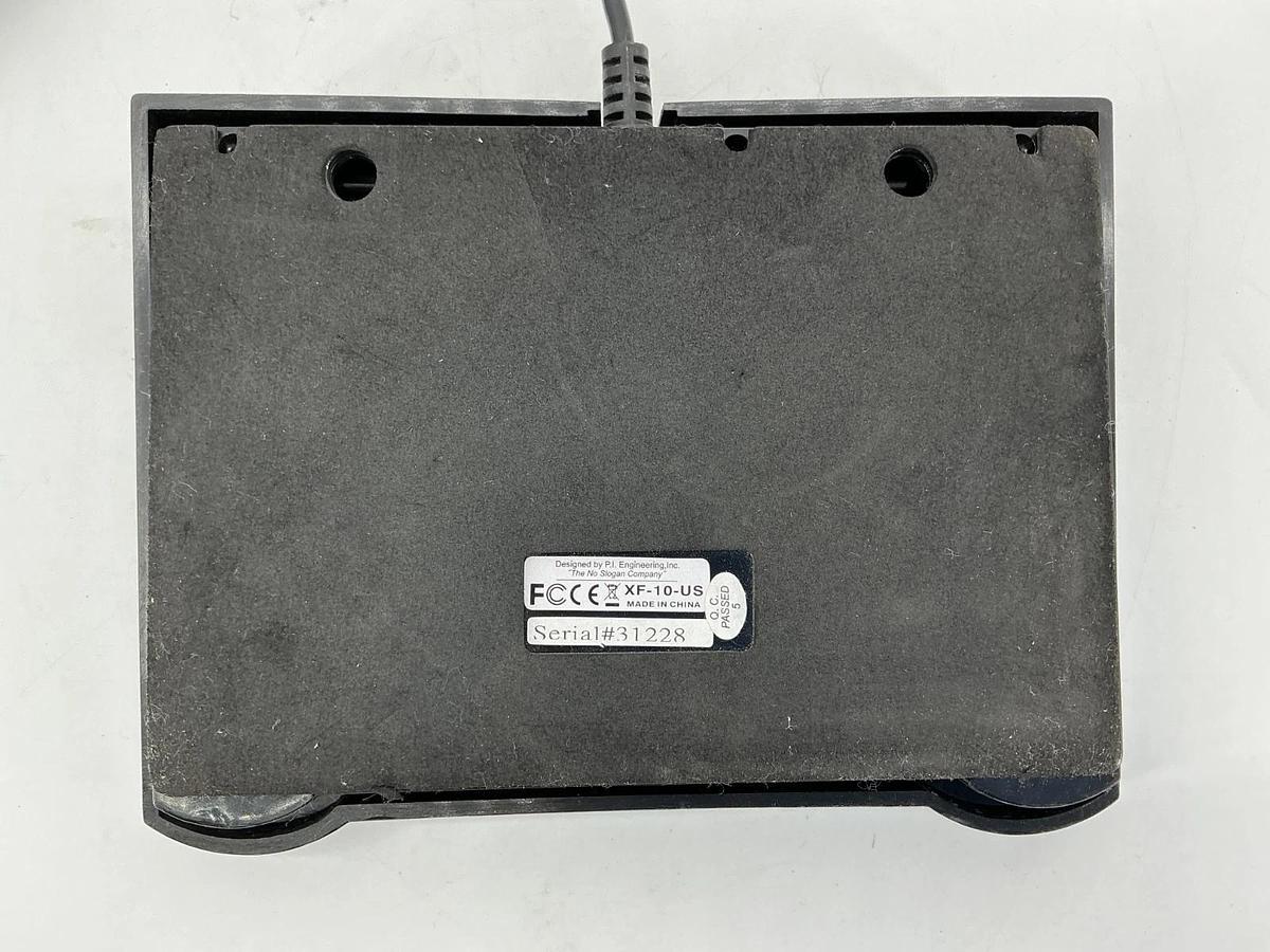 New X-Keys XF-10-US USB Foot Pedal Triple-Action XF10US - No Box