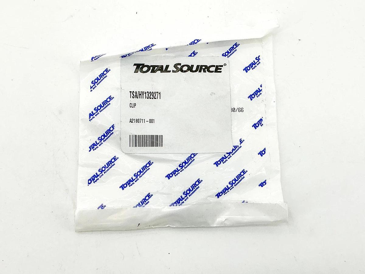 New Lot of 8 Total Source TSA/HY132971 Clip A2180711-001