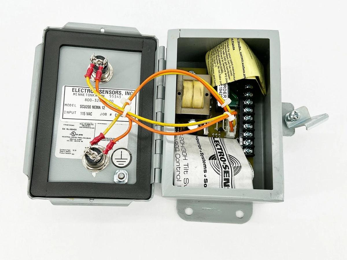 New Electro-Sensors Inc SCU200 Control Unit 115V NEMA 12 - No Box