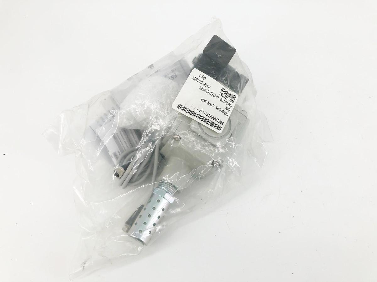 New Aventics 8652A5S52B111F1 Pneumatic Valve 3/2- Quick Exhaust 1/4" NPTF 24VDC