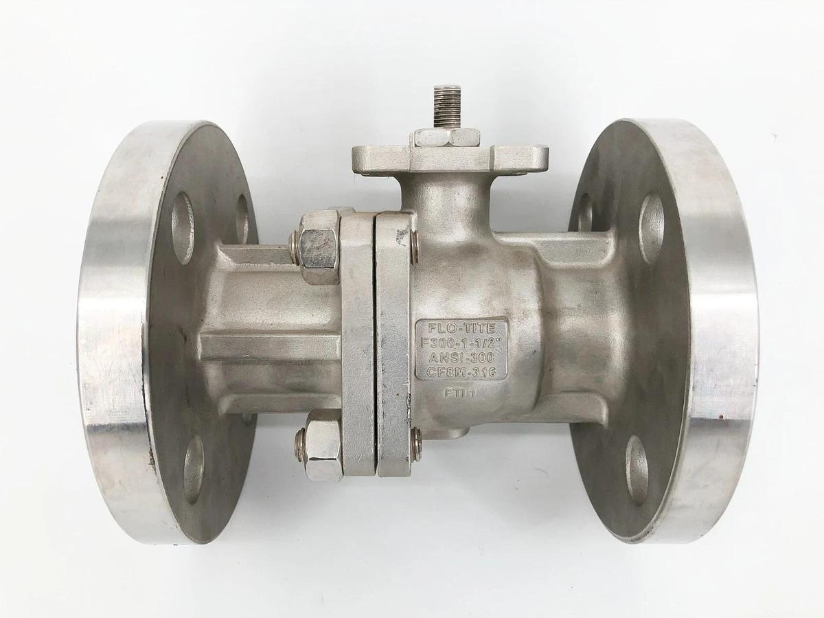 New Flo-Tite F300-1-1/2" Ball Valve ANSI-300 CF8M-316 Stainless - No Box