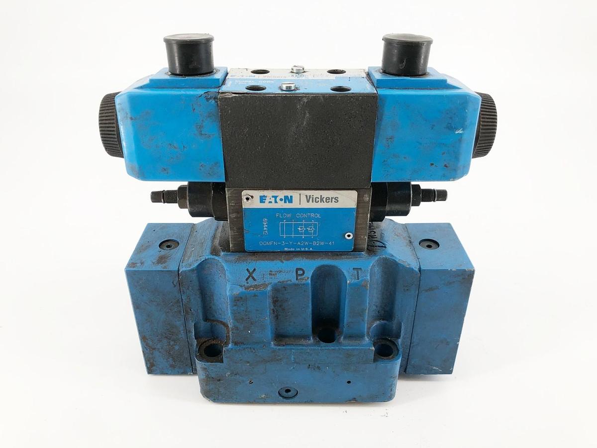 Used Eaton Vickers DG4V-3S-2A-M-U-B5-60 Solenoid w/ DGMFN-3-Y-A2W-B2W-41 Control