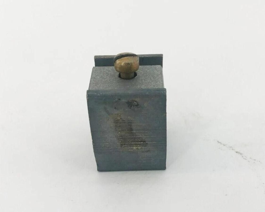 New Allen Bradley X-341851 Connector Lug