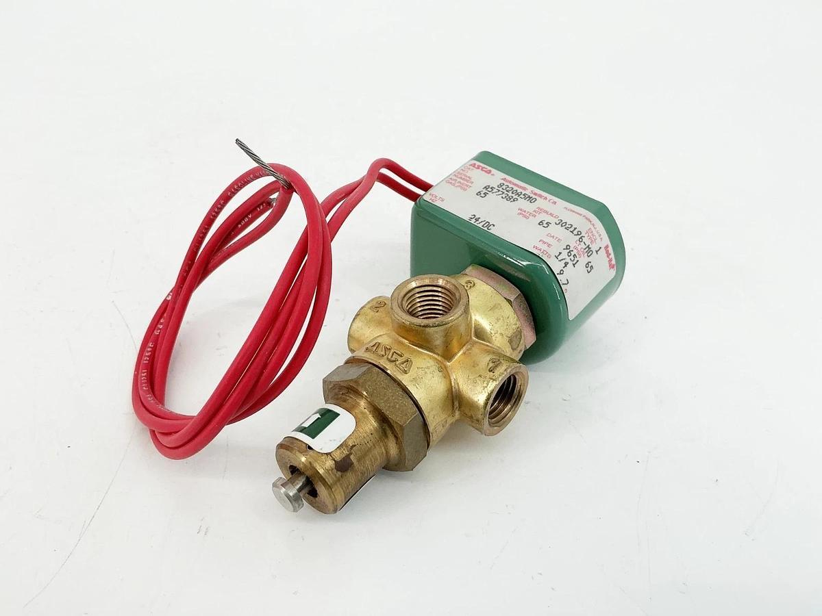 New Asco 8320A5MO 24VDC Solenoid Valve 65PSI 9.7W - No Box