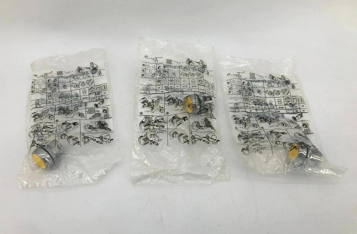 Lot of 3 New Allen Bradley 800FM-F6 Ser. A Pushbuttons, Flush, Yellow