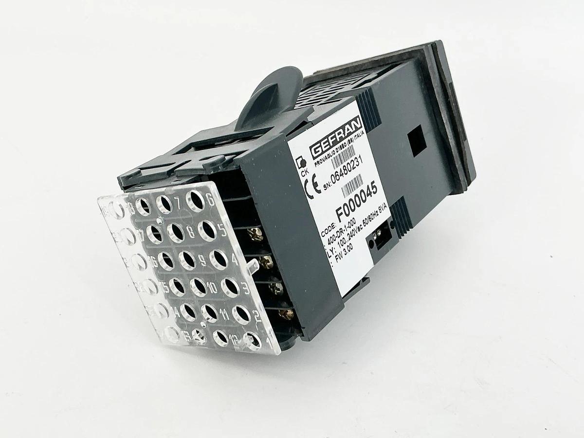 Gefran 400-DR-1-000 F000045 Temperature Controller Relay 100-240V 50/60Hz 8VA