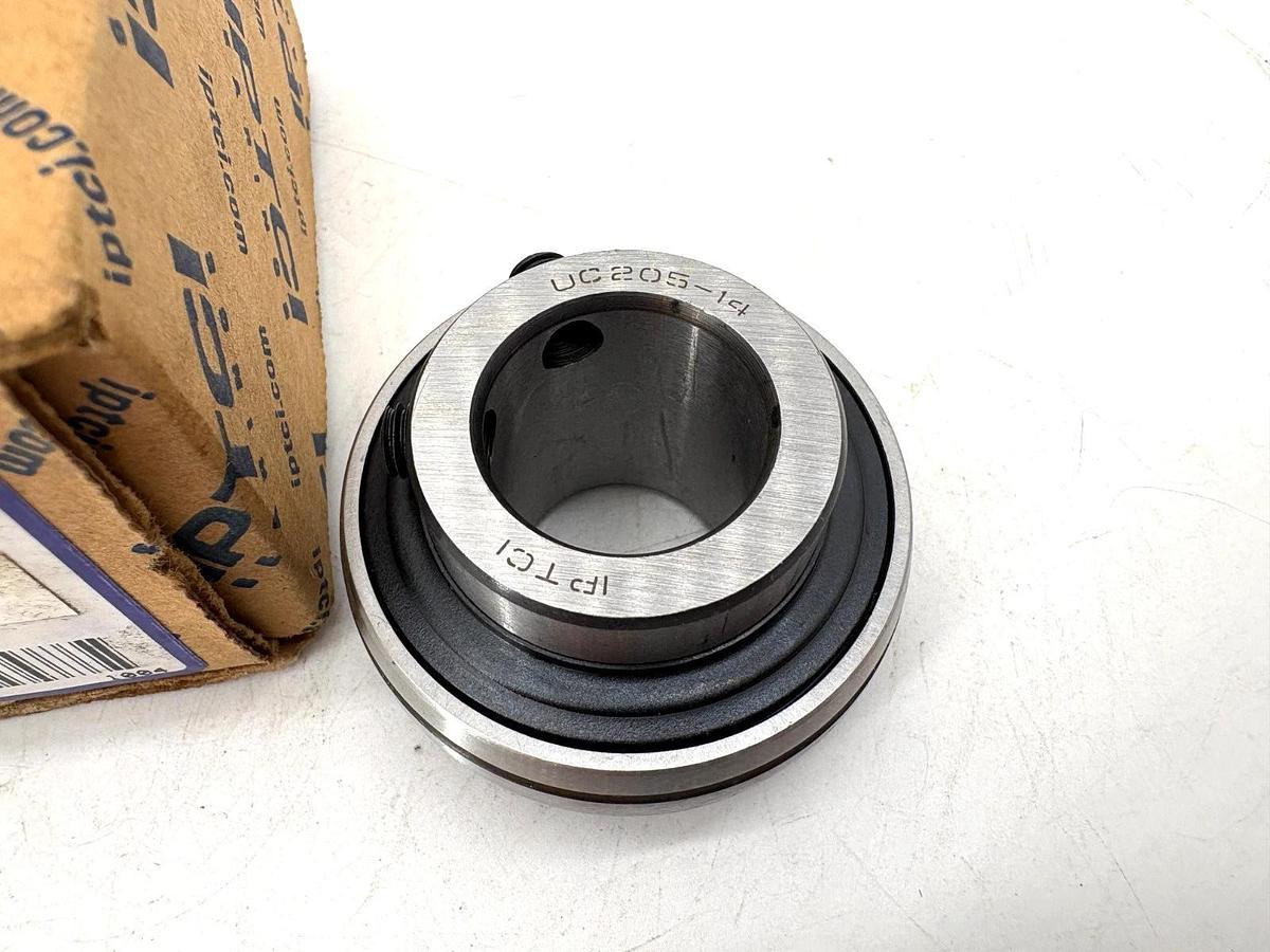 New IPTCI UC205-14 Ball Bearing Insert 7/8" Bore Set Screw Locking