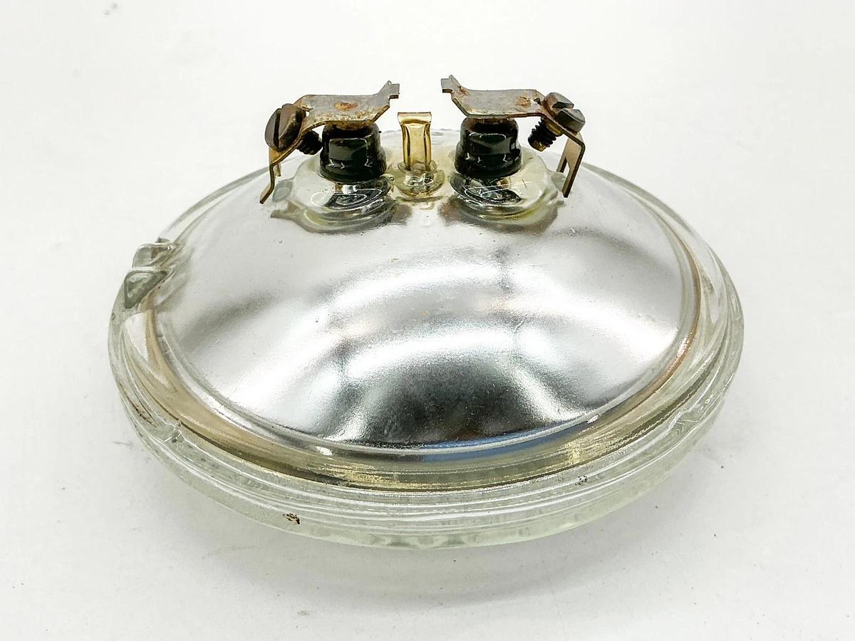 New Lot of 4 General Electric 4510 Tractor Lamp Bulb 6V 25W - No Box