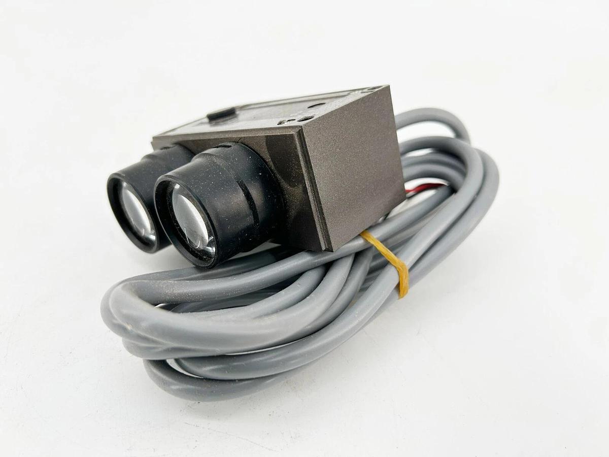 New Cutler Hammer E65LNL2F Diffuse-Reflective Photelectric Sensor 80MA Max 24VDC