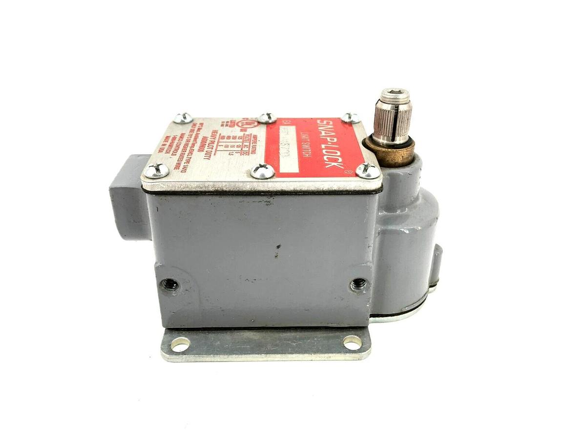 New Namco Controls EA700-46700 Snap-Lock Limit Switch 125/250/480/600VAC -No Box