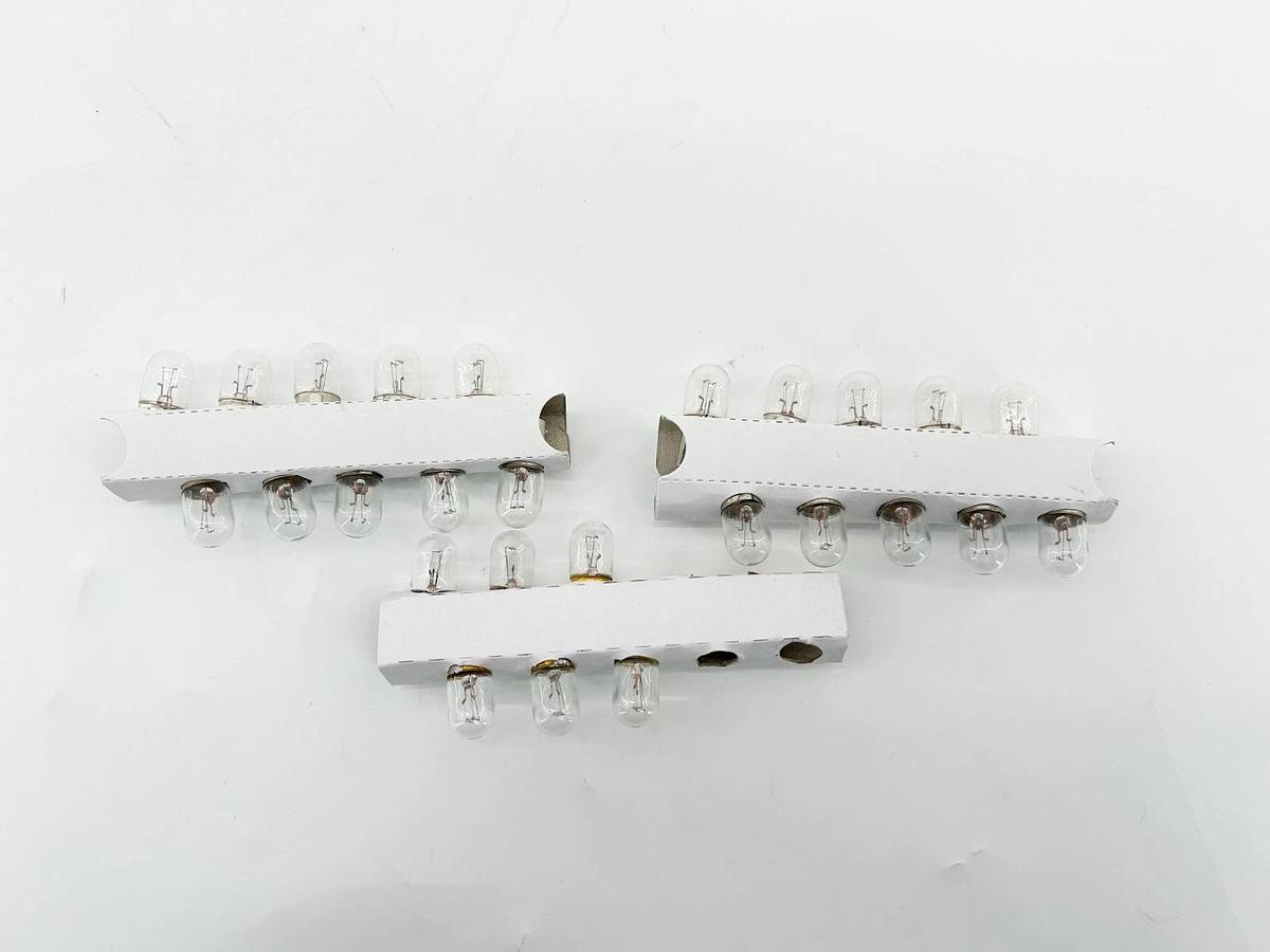 New Lot of 15 Satco S6919 Miniature Lamps 1.12W T3 1/4 15000 HRS 14V