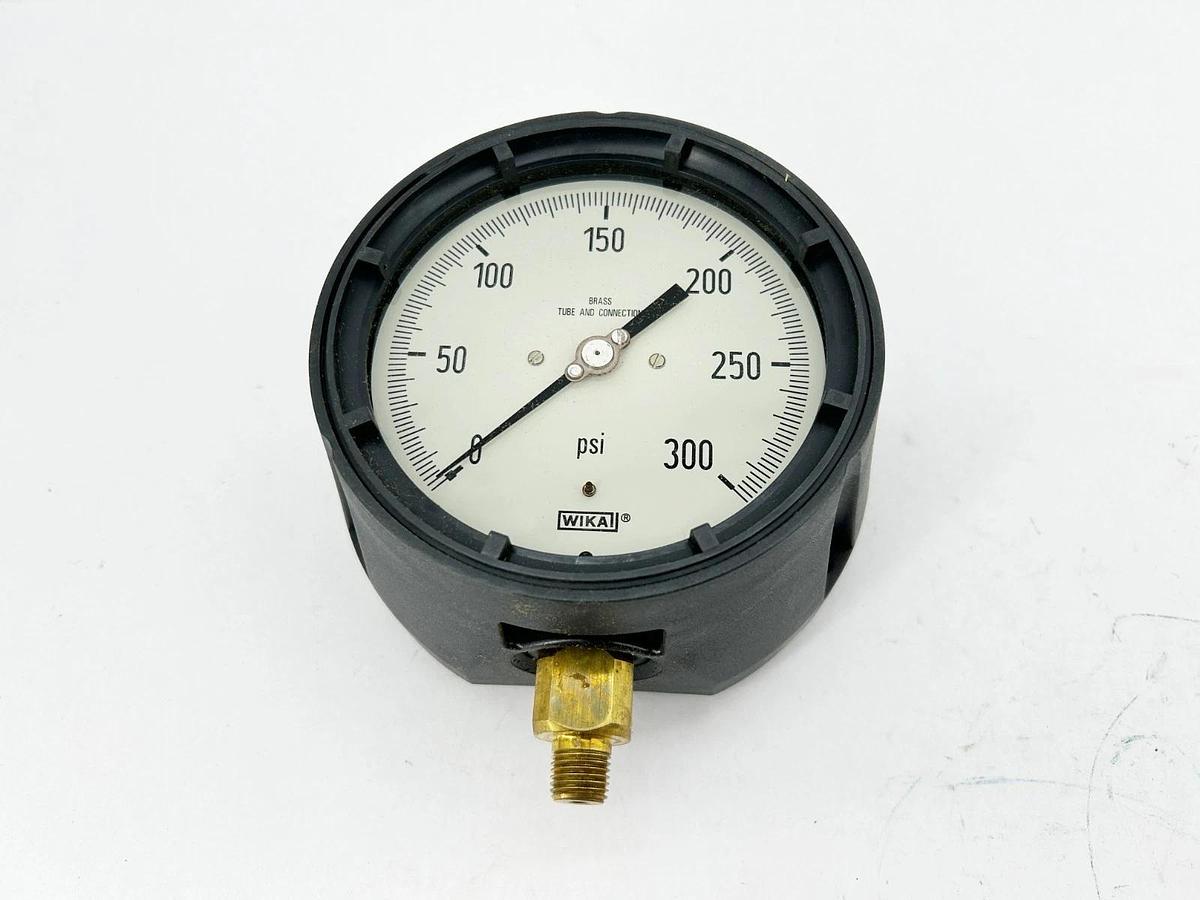New Wika Type 213.34 4.5" Pressure Gauge 300psi 1/4" NPT LM 9834872