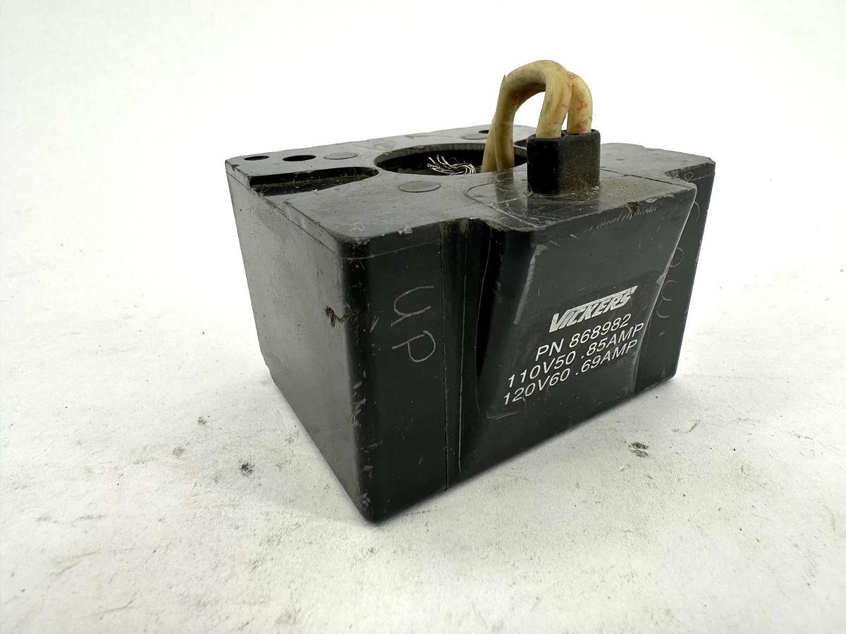 Used Vickers 868982 Valve Coil 110V/50HZ 0.85AMP 120V/60HZ 0.69AMP Black
