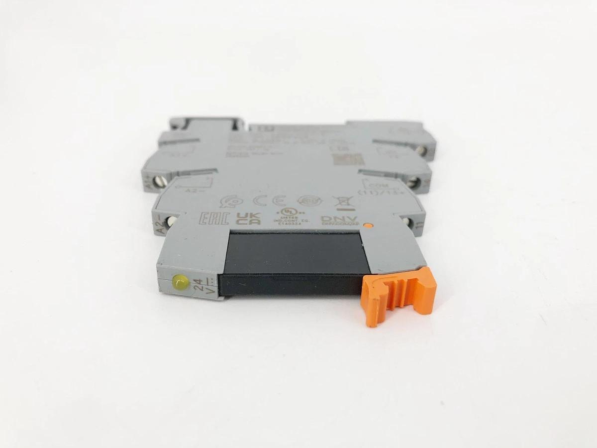 New Phoenix Contact PLC-OSC-24DC/24DC/2 Solid State Relay 2966634 - No Box