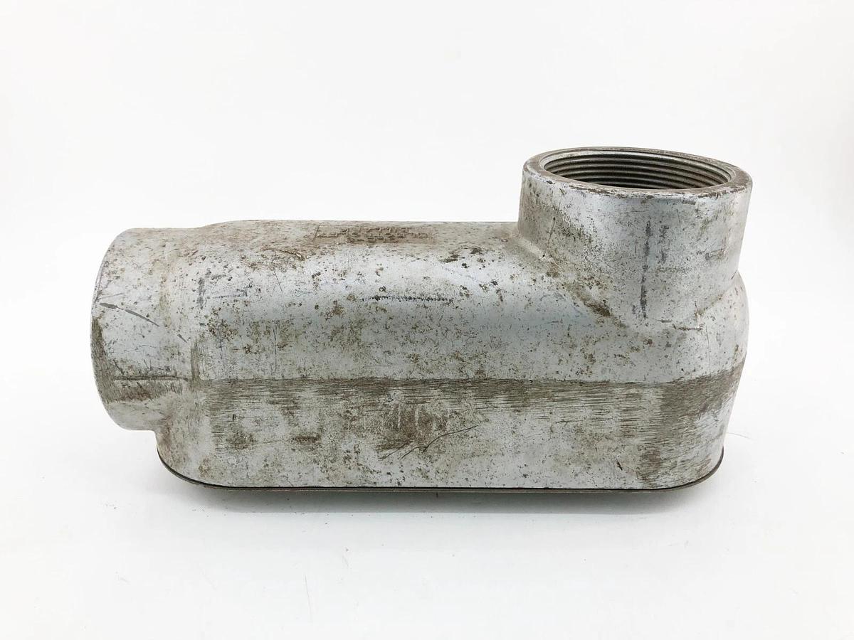 Used Killark OLB-8 Aluminum Conduit Body With Cover 3" LB-Type