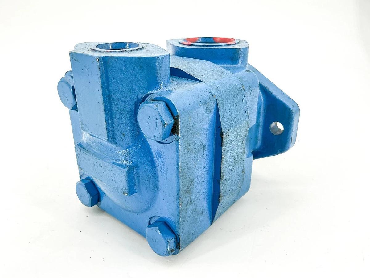 New Fluidyne V21P13P1C11R Vane Pump - No Box