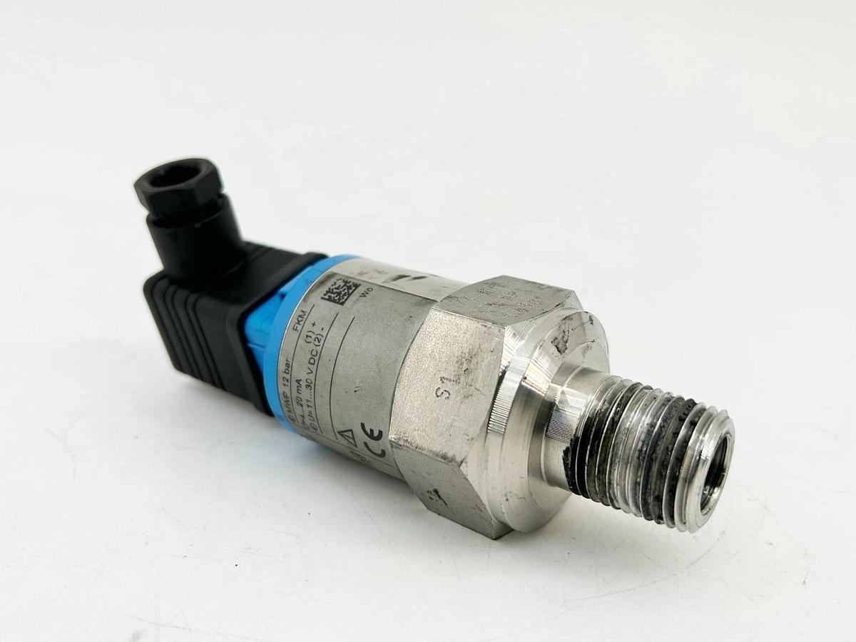 Used Endress + Hauser PMC131-A12F1A1K Transmitter 12Bar 20MA 30VDC 1/4NPT 1/2NPT NEMA