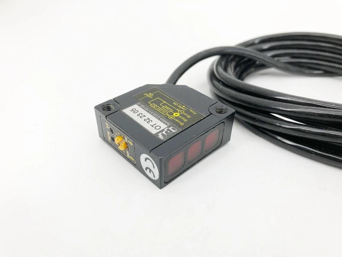 New IPF Electronic OT322305 Photoelectric Sensor10/30VDC 2m Cable