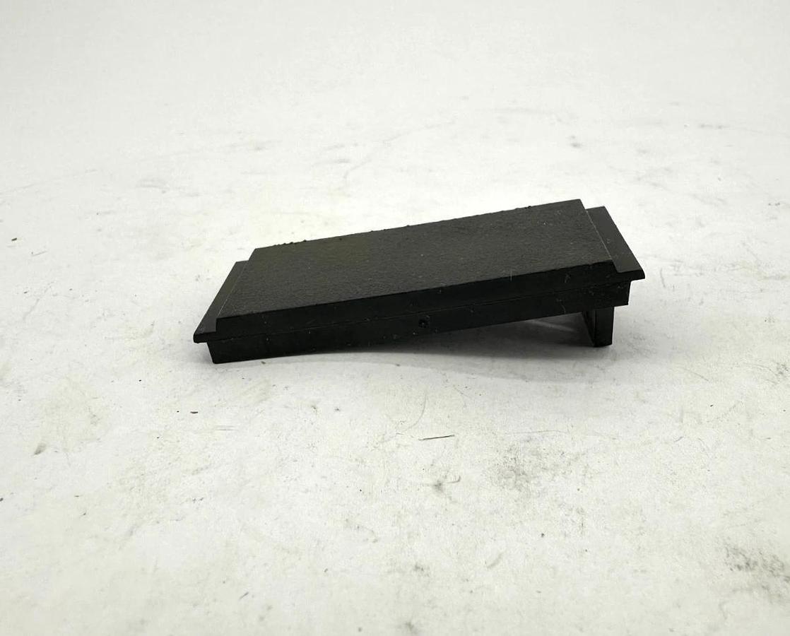 Lot of 8 General Electric TQLFPI Filler Plate 1"x2-1/2" 456CI94P2 - No Box