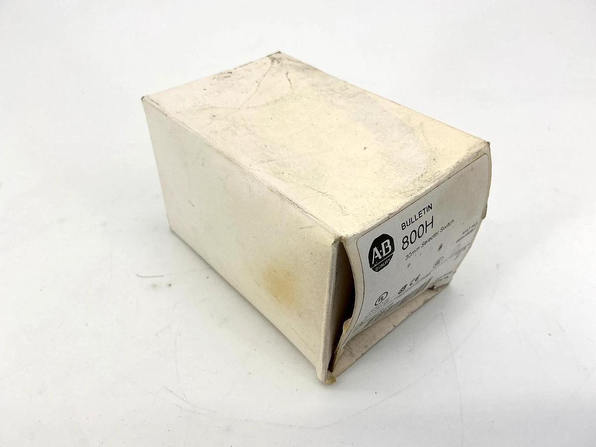 New Allen Bradley 800H-HR2B Ser F Selector Switch 2Pos Maintained MISSING KNOB