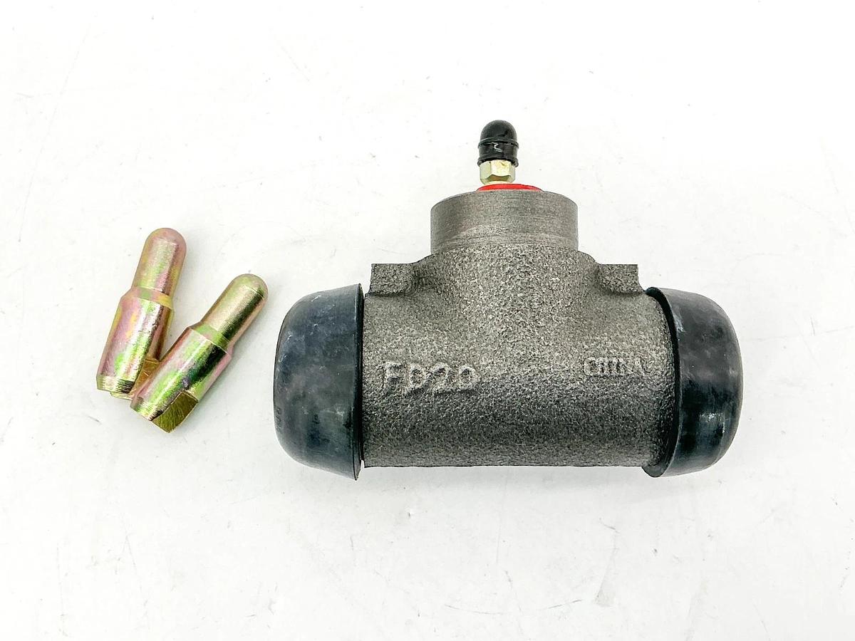 New Hyster 1334648 Wheel Cylinder