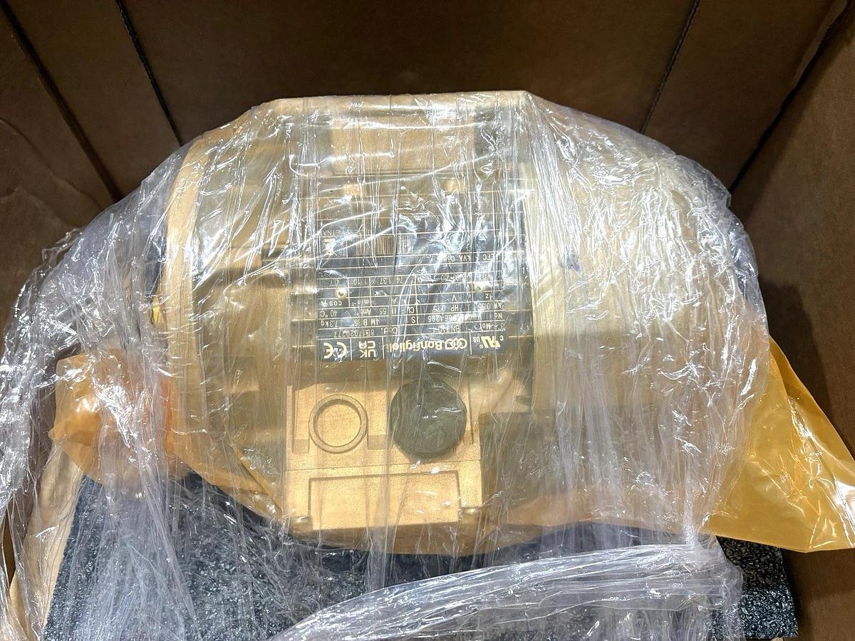 New Bonfiglioli BN71C4 3/4HP Electric Motor 230/460V 1710RPM