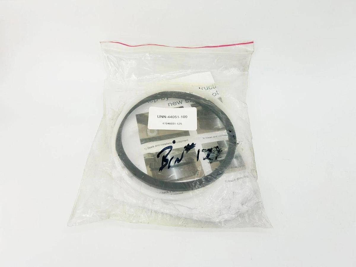 New Buhler UNN-44051-109 Cylinder Seal