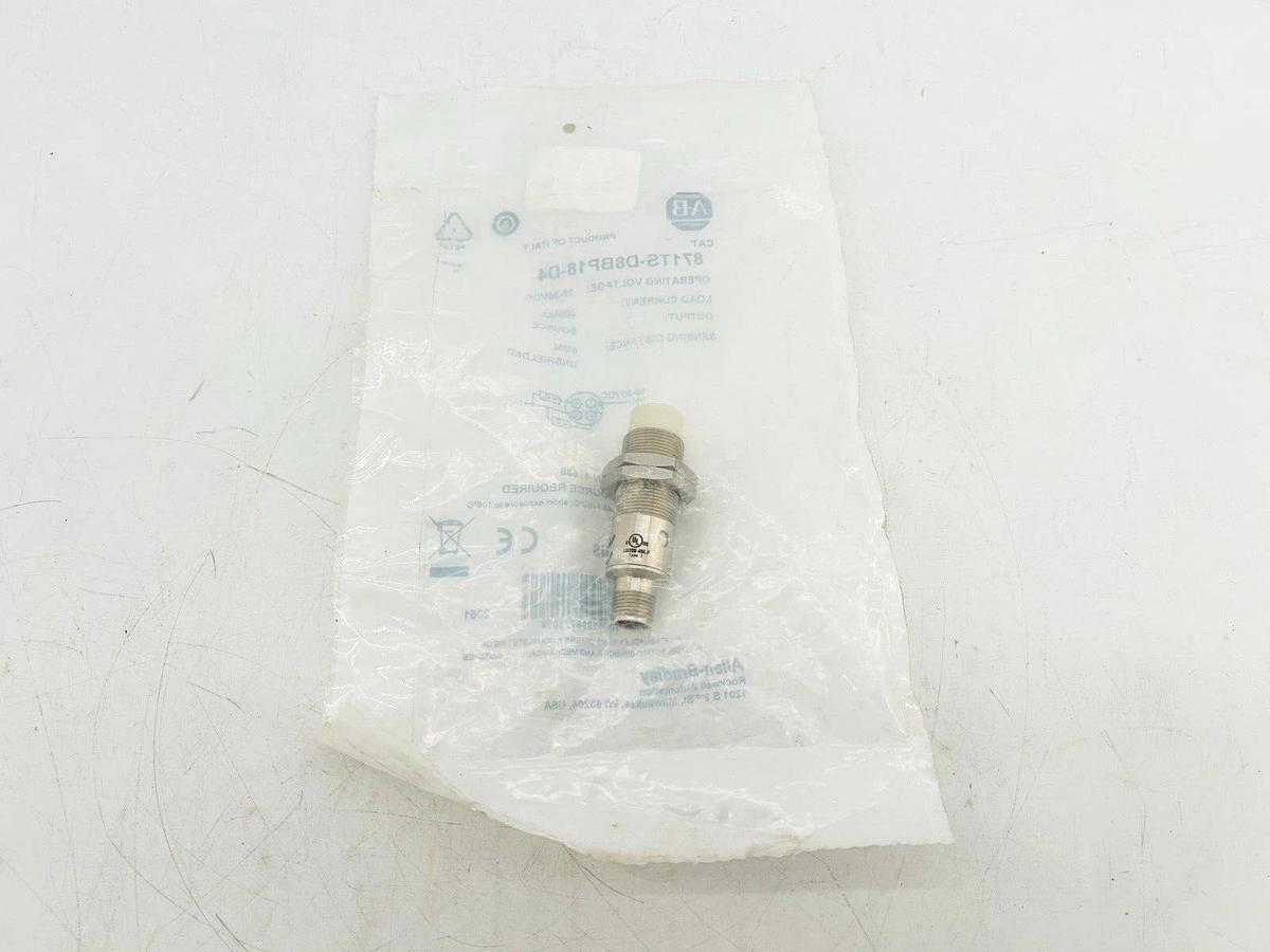 New Allen Bradley 871TS-D8BP18-D4 Sensor 10-30VDC 200MA 8MM Ser A PN-41638