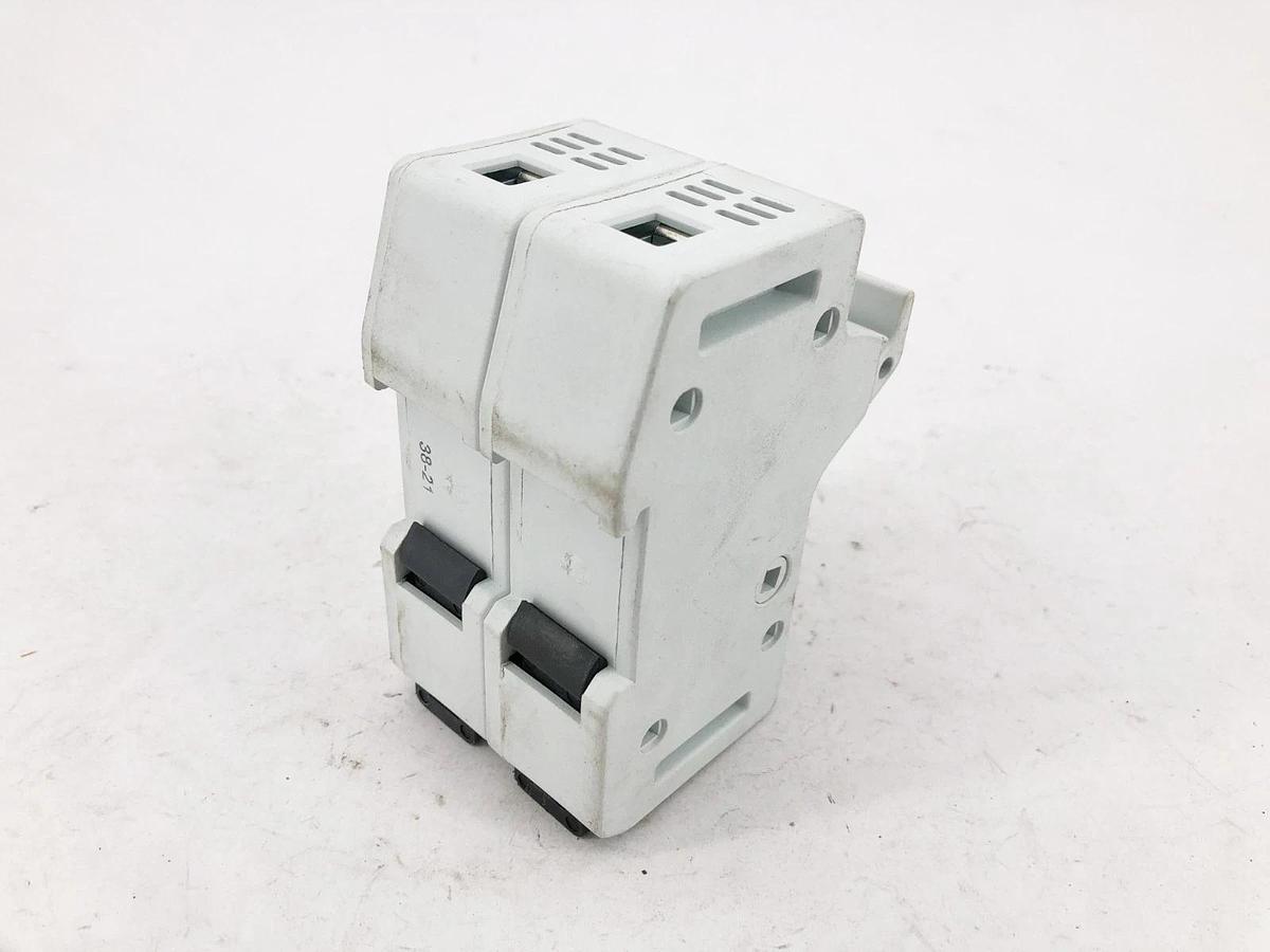 Used Lot of 4 Ferraz Shawmut US3J2 Fuse Holders 600VAC/DC 30A 2P Class J