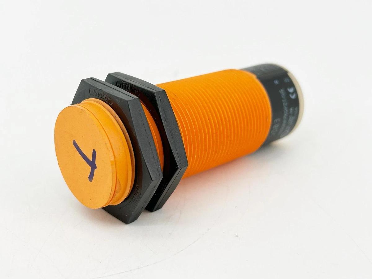 New IFM KI5083 Capacitive Sensor 36VDC 200mA 10Hz 20mm Sensing Range - No Box