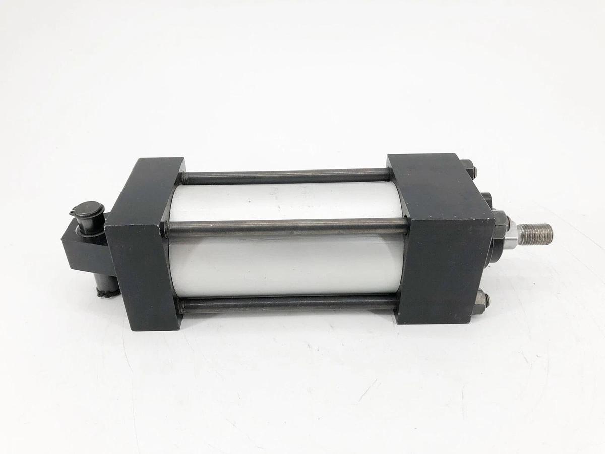 New Numatics P3AL-03A1D-AAA2 Pneumatic Cylinder 2" Bore 3" Stroke - No Box