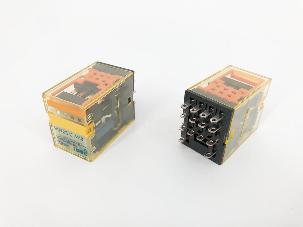 Lot of 2 New IDEC RU42S-C-A110 Relays 110-120VAC 14-Pin - No Box