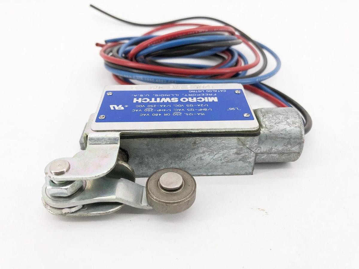 New Microswitch BZLN-2-RH5 Limit Switch 1/2A 125VDC 15A 125-480VAC - No Box