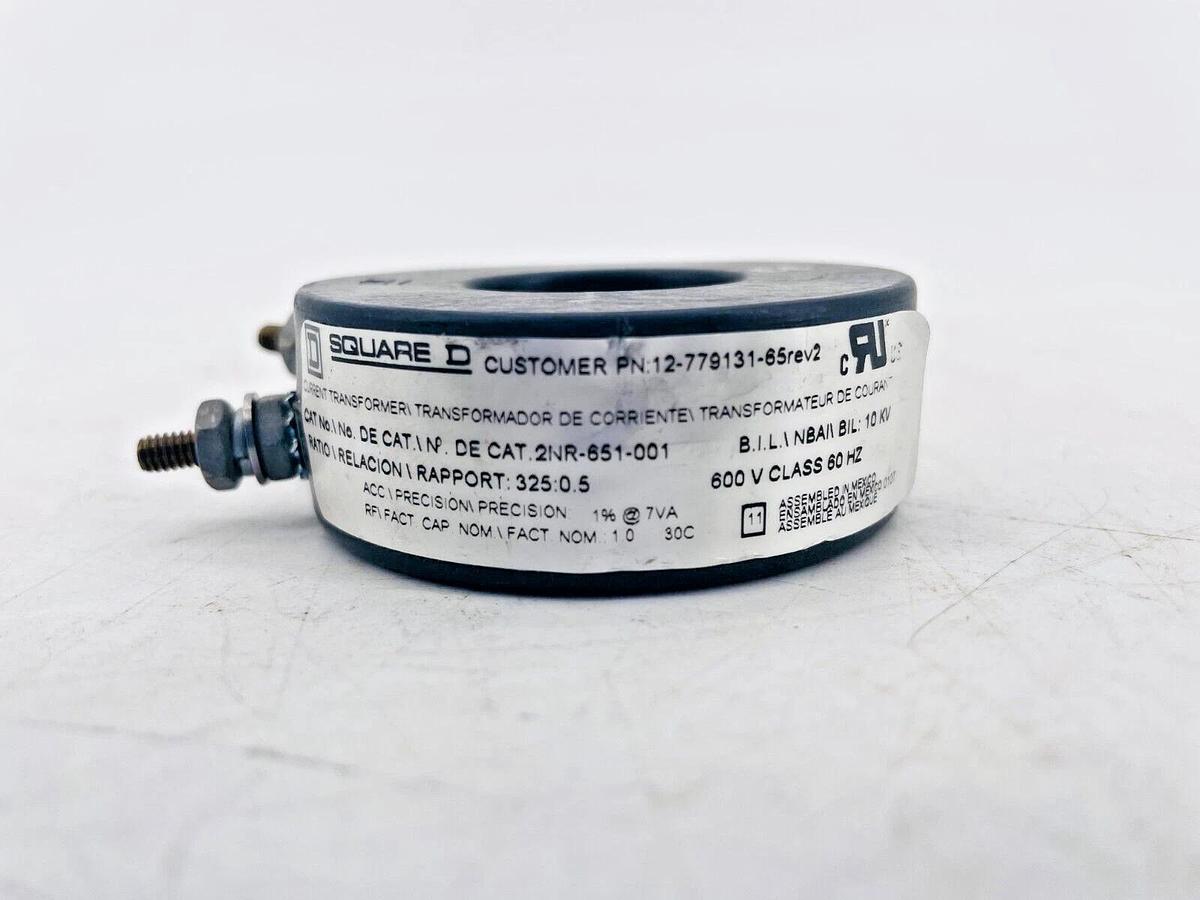 New Square D 2NR-651-001 Current Transformer 325:0.5 600V