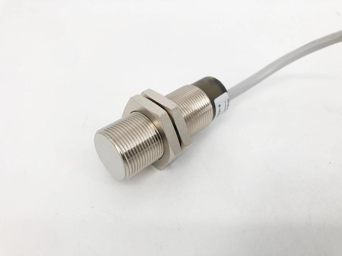 New Automation Direct AK1-A0-1A Inductive Proximity Sensor 10-30VDC