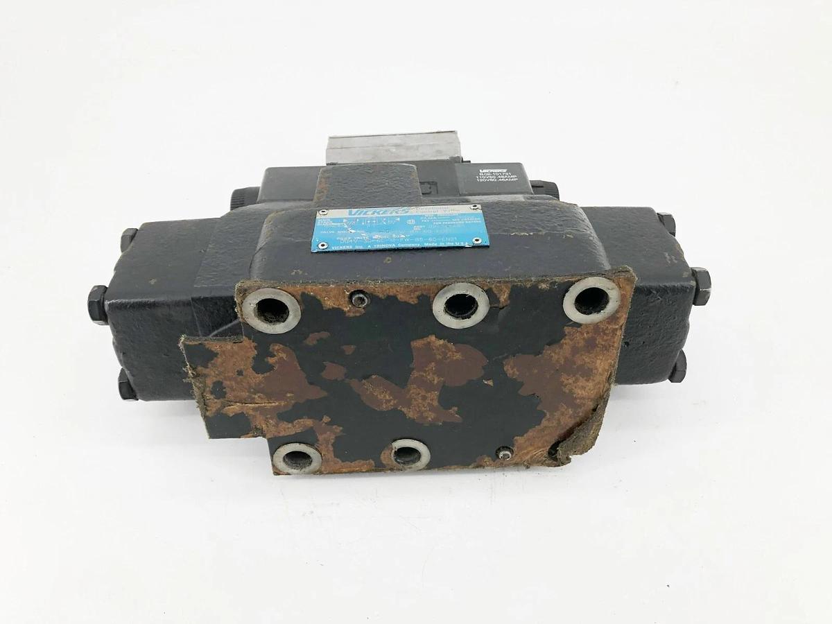 New Vickers DG5S-H8-OC-M-FW-B5-60-EN21 Directional Control Valve 02-144462