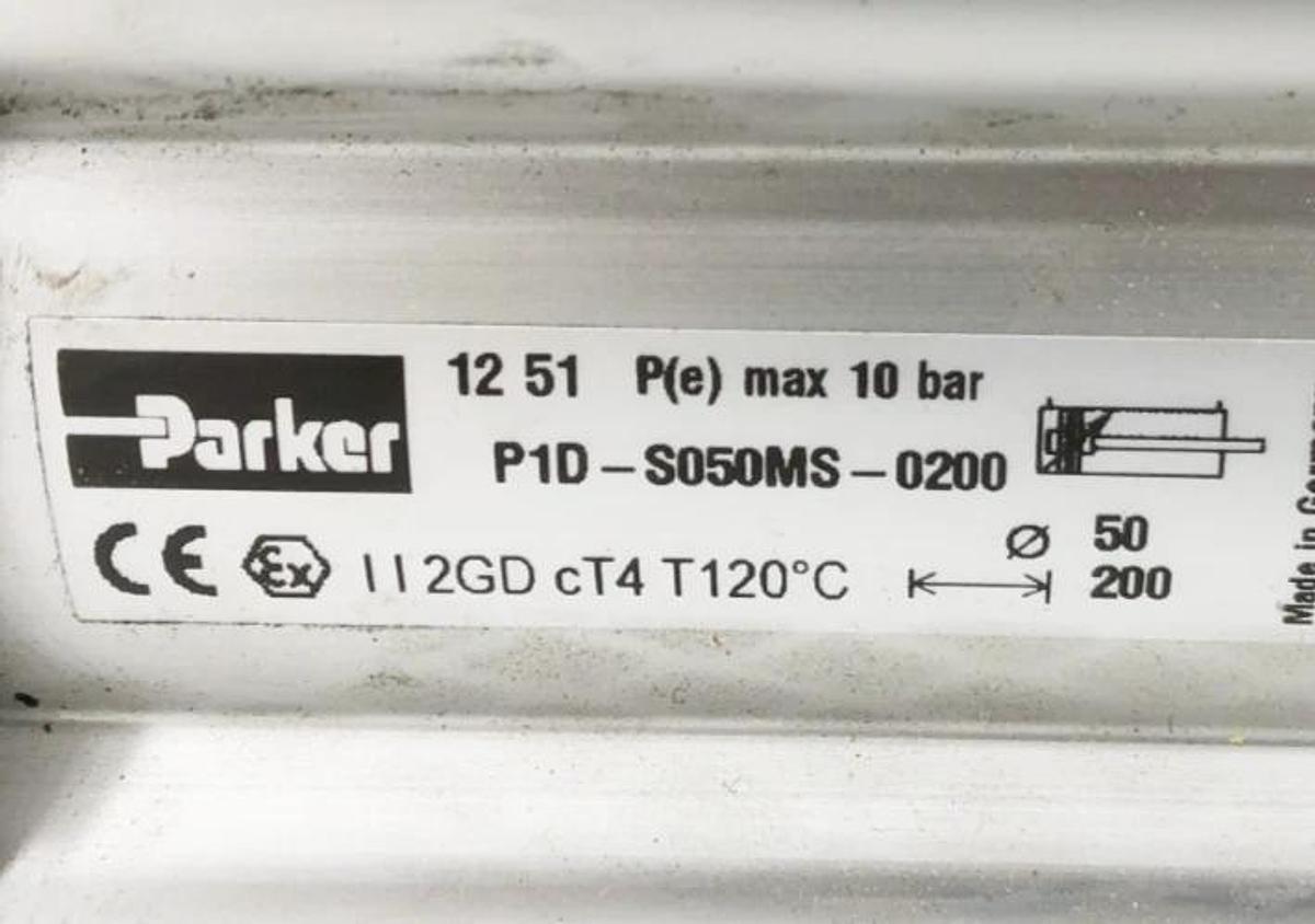 New Parker P1D-S050MS-0200 Pneumatic Cylinder 50mm Bore 200mm Stroke - No Box