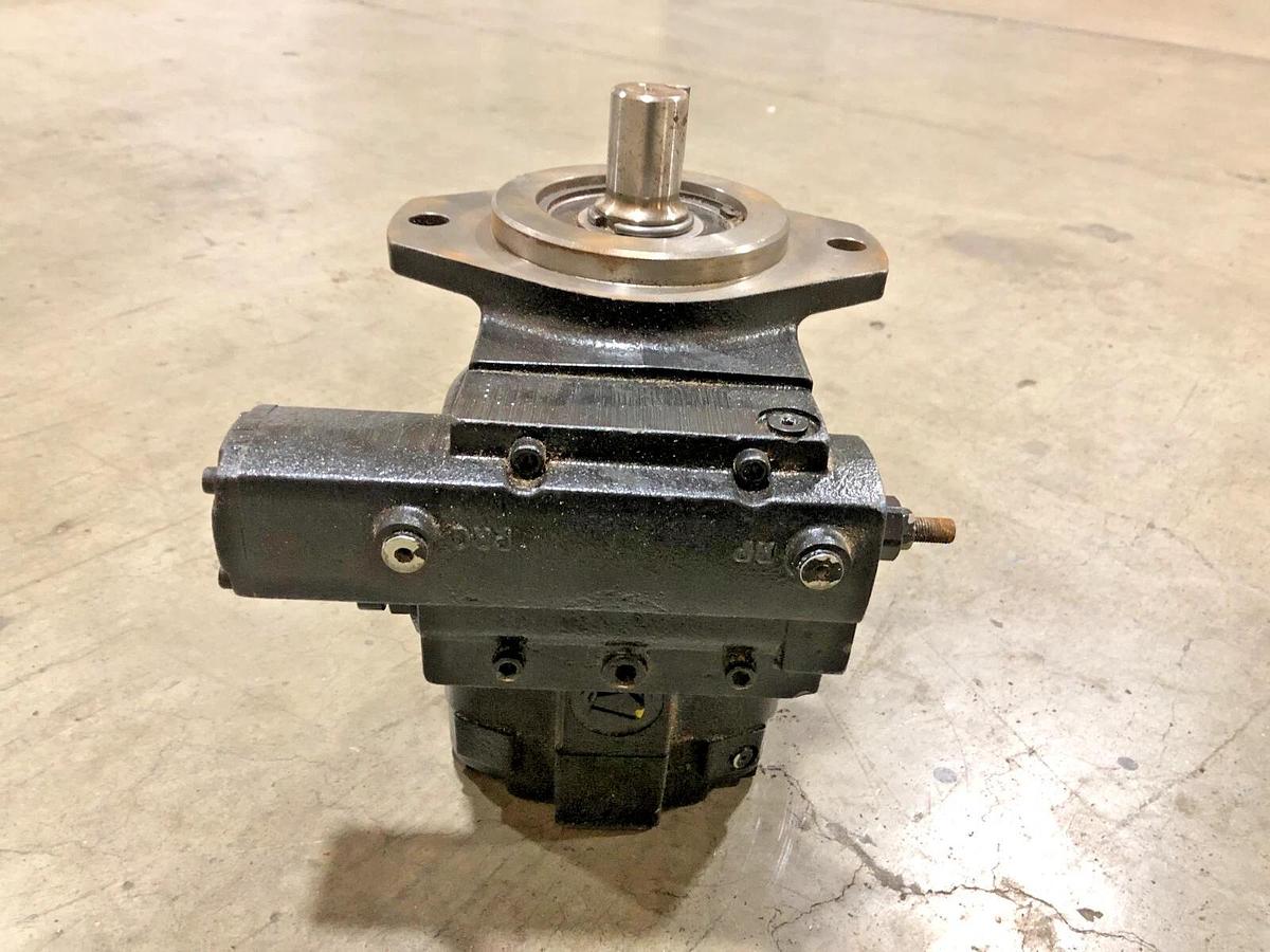 New Oilgear PVWJ-076-A1UV-LSAY-P-1NNSN Hydraulic Pump 1-1/4" Shaft